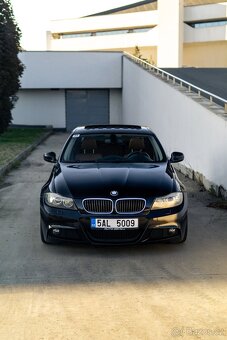 BMW E90 330i LCI - 3