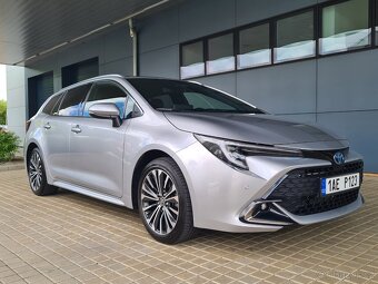 Toyota Corolla TS 2.0 HEV e-CVT Style - 3