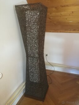 stojací ratanová lampa - 3