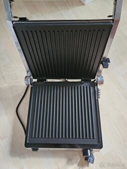 Kontaktní gril Silvercrest SKGE 2000 C3 - 3