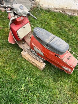 Prodám Tatran Manet 125 zachovalý kompletní - 3