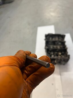 Vyvažovací hřídel, olejové čerpadlo PASSAT B6 2.0 TDI - 3