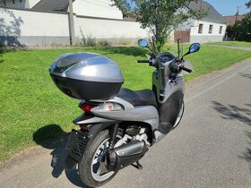 Honda SH 300i ABS - 3