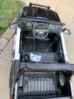 Dětské elektrické autíčko Ford Ranger - 3