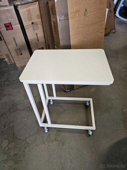 NOVÝ MOBILNÍ PŘÍSTAVNÝ STOLEK - 3
