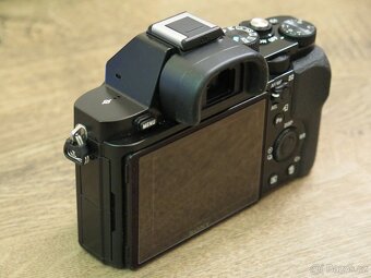 Sony Alpha A7 tělo - 3