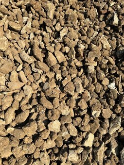 Prodam tříděnou cernozem a recyklat - 3