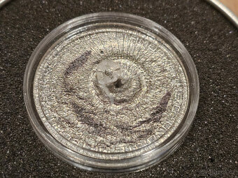 Stříbrná mince s meteoritem Tamdakht - 3