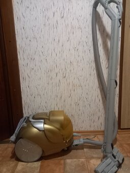 Prodám Vysavač Zepter - 3