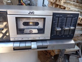 JVC KD-S201 Stereo Cassette Deck (1978) - 3