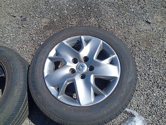 RENAULT SCENIC RV 2010 ORIG. KOLA S POKLICEMI A PNEU 205/60R - 3
