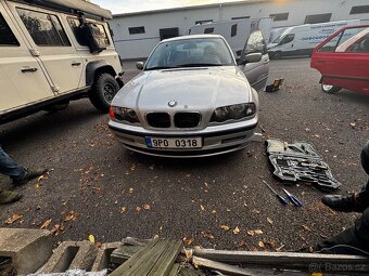 E46 320i - 3