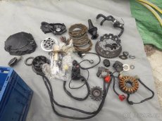 suzuki Gsx-r 600 - 750 k4-k5 dily - 3
