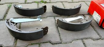 Zadní bzdové pakny BREMBO - Škoda Octavia, Fabia, Felicia - 3