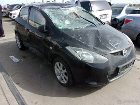 Mazda 2 DE - 3