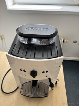 Automatický kávovar Krups EA8105 - 3