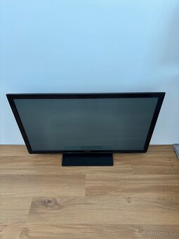 Panasonic TX-P42X60E - 3