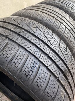 Zimní pneu Pirelli Winter 235/50 R17 96V - 3