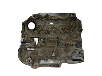 Kryt motoru 04L103925K CRKB VW Golf 7 Sportsvan r.v. 2015 - 3