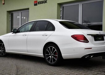 Mercedes-Benz Třídy E 220d 4M NEZ.TOP LED TAŽNÉ - 3
