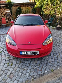 Hyundai coupé 2008 - 3