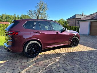 BMW X5 45e xDrive/2021/1.MAJITEL/ZÁRUKA/ - 3