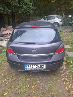 Opel Astra - 3