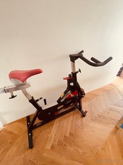 Spinningové kolo SCHWINN ® IC Elite - 3