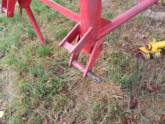 Shrnovač sena 3,8 m - 3