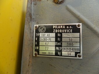 Nepoužitá cirkulárka s hoblovkou - 3