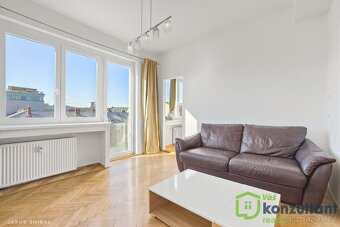 Pronájem prostorného bytu 4+1, 106 m² – Brno, náměstí 28. ří - 3