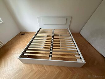 Manželská postel - 3