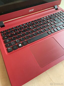 Acer Aspire ES1-523. Na Díly - 3