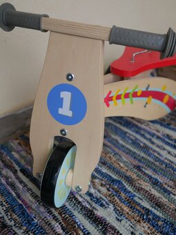 Dřevěné odrážedlo. - 3