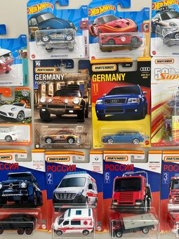 Hotwheels Matchbox - 3