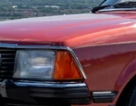 Ford Granada Mk2 lišty kolem blinkrů - 3