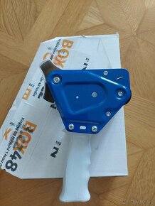 UZAVÍRAČ KARTONŮ - ODVÍJEČ IZOLEPY - 3