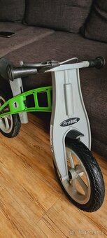 Dětské odrážedlo First Bike + košíček - 3