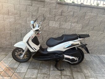 Piaggio Beverly 400 Tourer 2009 - 3