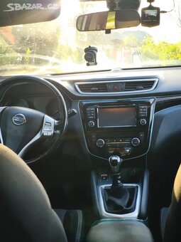 Nissan Qashqai 1.2 - 3