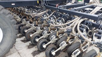 Secí stroj NO-TILL AGRISEM BOSS 6 m NO-TILL - 3