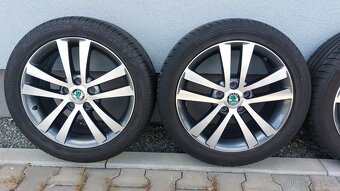 Alu kola 5x112 r17 CYGNUS originál Škoda Octavia II - 3