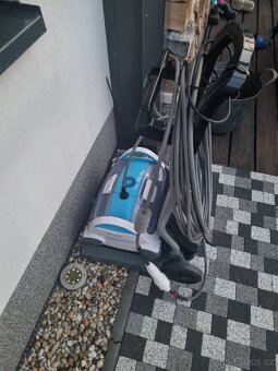 Robotický bazénový vysavač BWT P400 - 3
