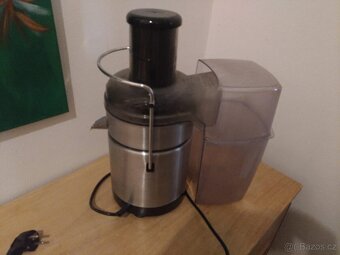 Elektrický odšťavňovač plně funkční Zemler - 3