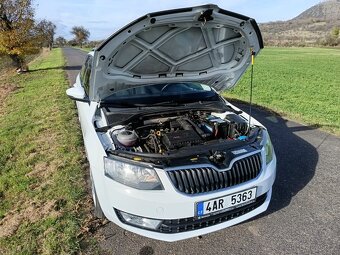 Prodám Škoda Octavia III 1.2 TSI - Možný odpočet DPH - 3