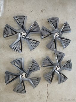 Sada Poklic original škoda 6VA601169 ZG6 - 3