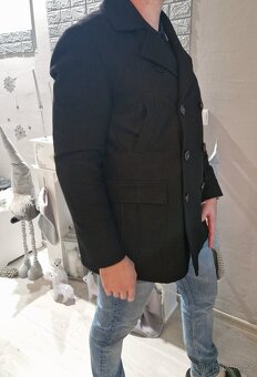 Pánský zimní kabát Esprit – vel. 48 (M/L). - 3