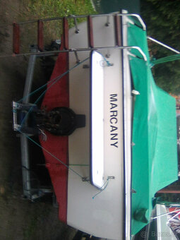 Prodám motorový člun Glastron V-214 - 3