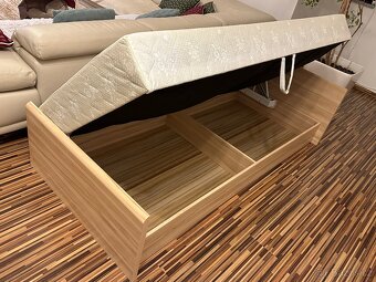 Postel s úložným prostorem - 3