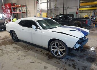 Dodge Challenger - náhradní díly - 3